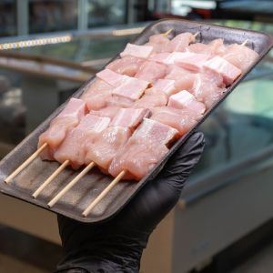 espetinho frango c/bacon